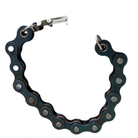 🌈 Rustic Handmade Gear Bracelet - Picture 1 of 5